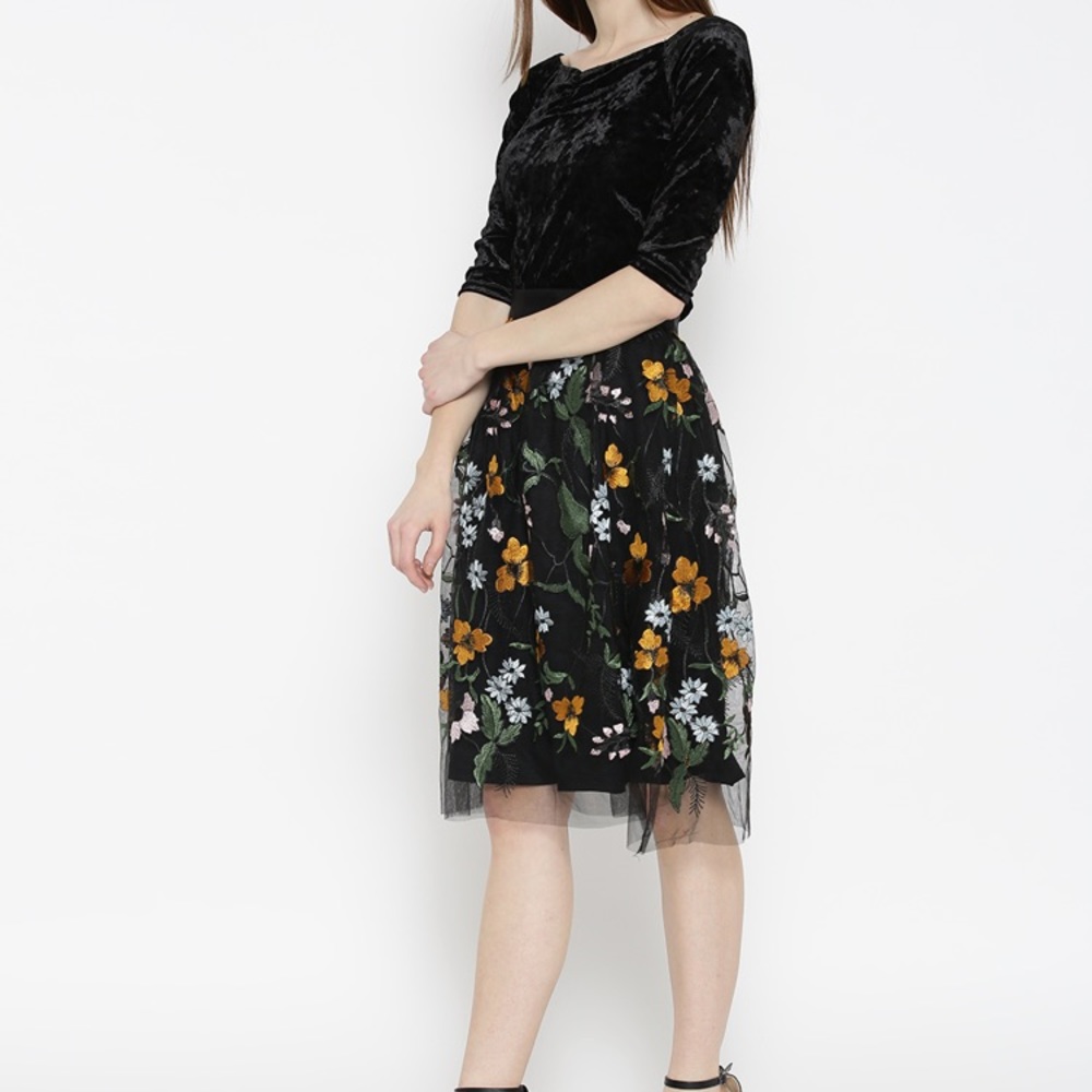 Forever 21 Embroidered Long Floral Skirt